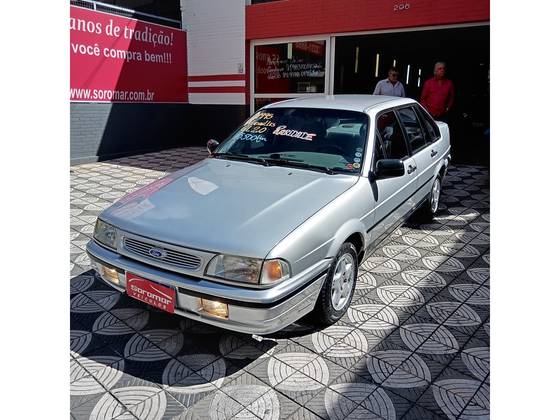 FORD VERSAILLES 2.0 GL 8V GASOLINA 4P MANUAL